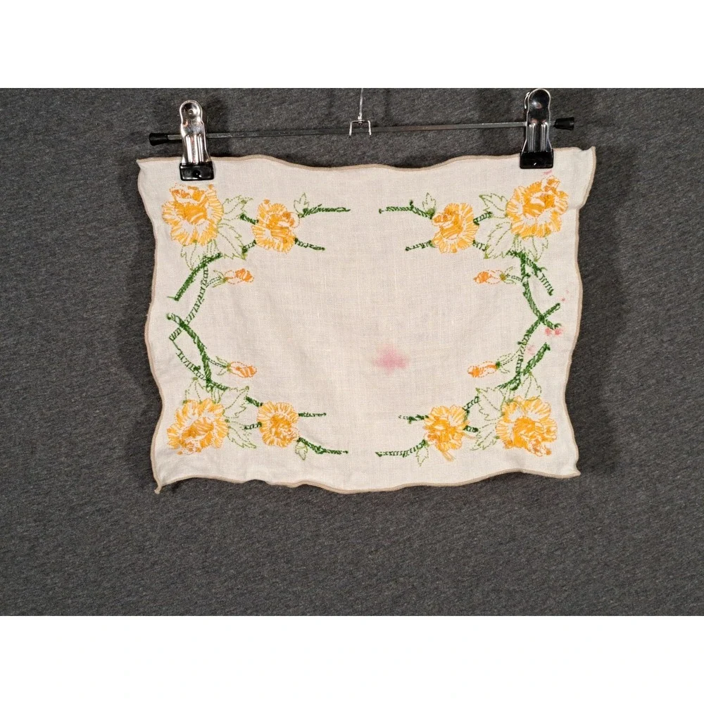 Vintage Hand Embroidered Linen Napkin Yellow Floral Scalloped Edge 12.5x9.5